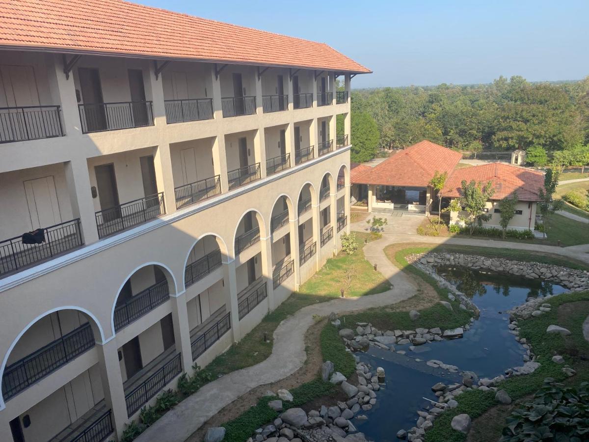 Bhanu The Fern Forest Resort & Spa, Jambughoda Zewnętrze zdjęcie
