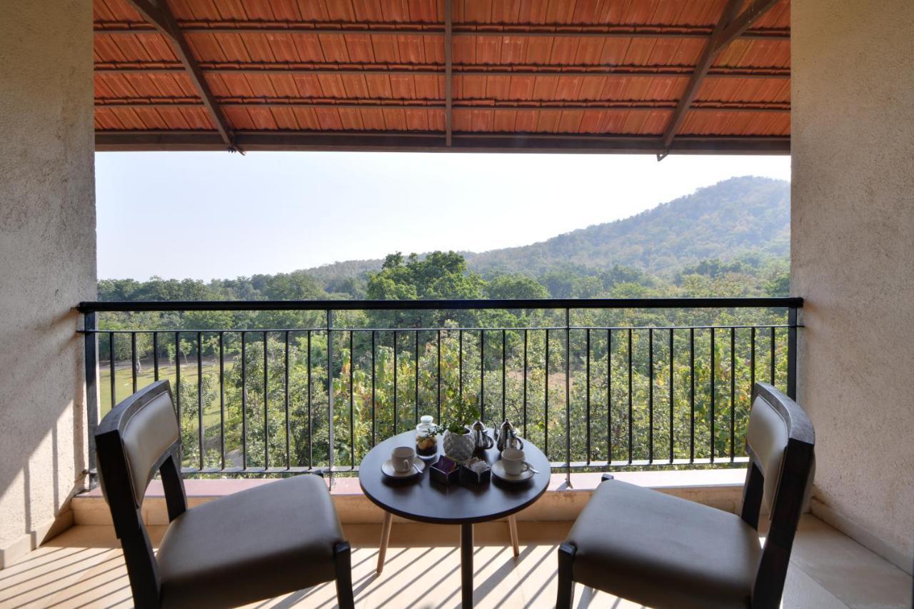 Bhanu The Fern Forest Resort & Spa, Jambughoda Zewnętrze zdjęcie